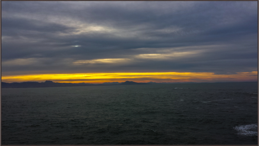 Main image Horizon sur l'Océan au Crépuscule