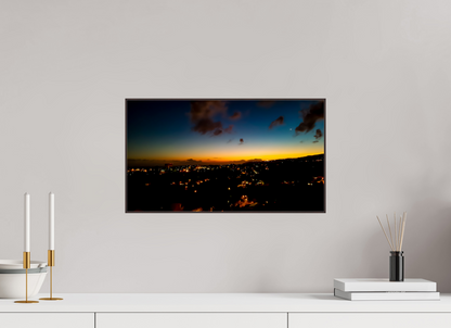 48 x 27 cm, ArtBox bois Aulne brun 16:9 Ciel profond et ville illuminée à l'heure bleue