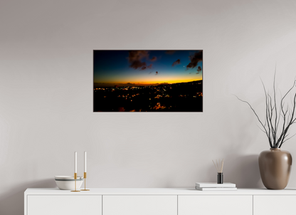 80 x 45 cm, ArtBox bois Aulne brun 16:9 Ciel profond et ville illuminée à l'heure bleue